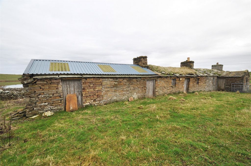 Property photo 2 of 4 Main