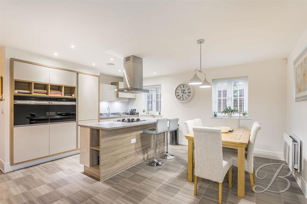 Property photo 2 of 31 Ccltd-7.Jpg