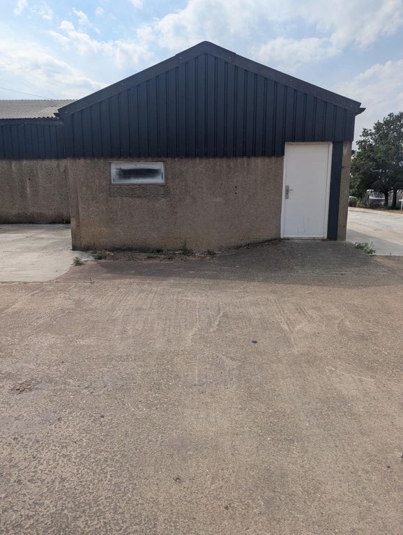 Property photo 2 of 5