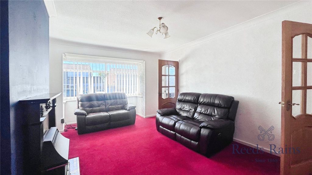Property photo 3 of 10 Picture No. 29