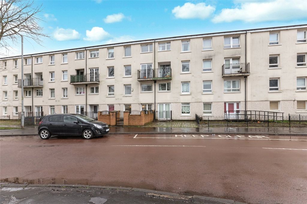 Property photo 1 of 17 Front