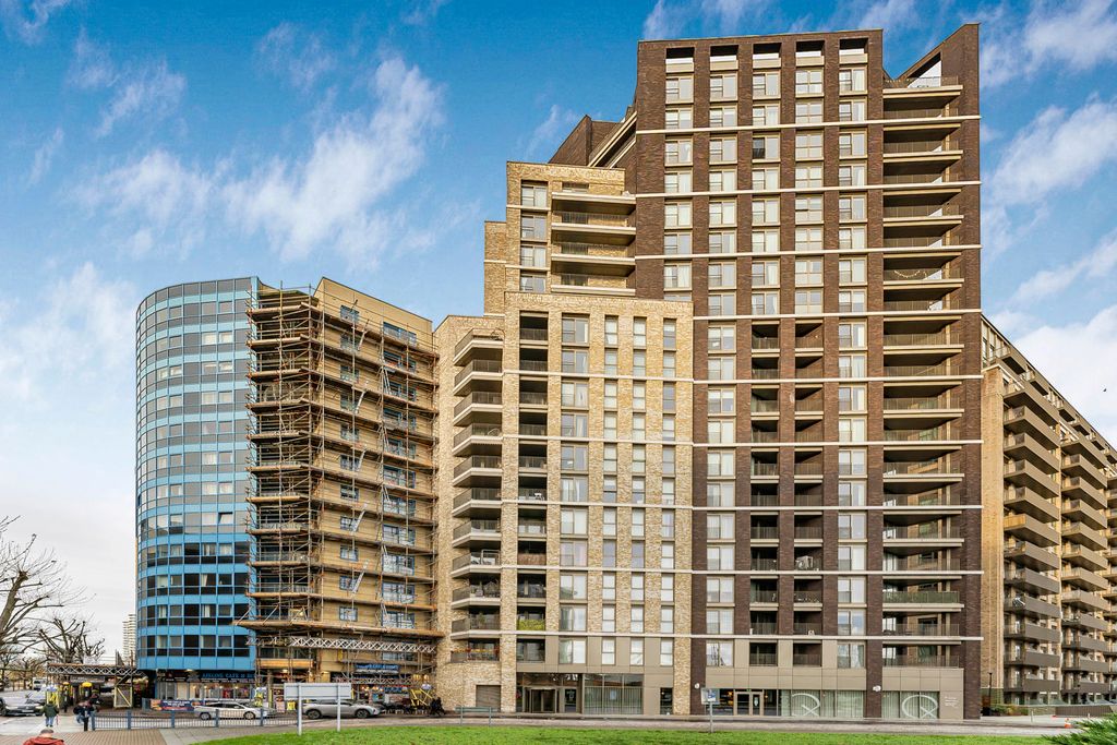 Property photo 2 of 29 Exterior