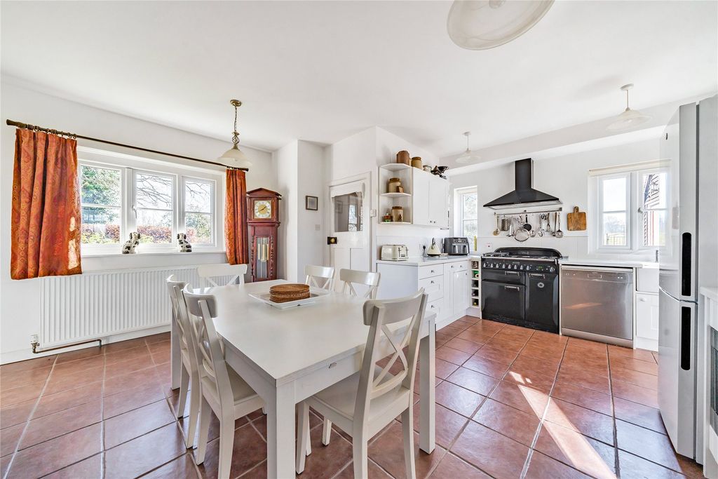 Property photo 2 of 26 Picture No. 08