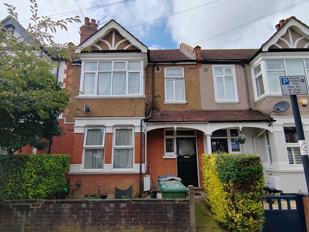 Property photo 1 of 11