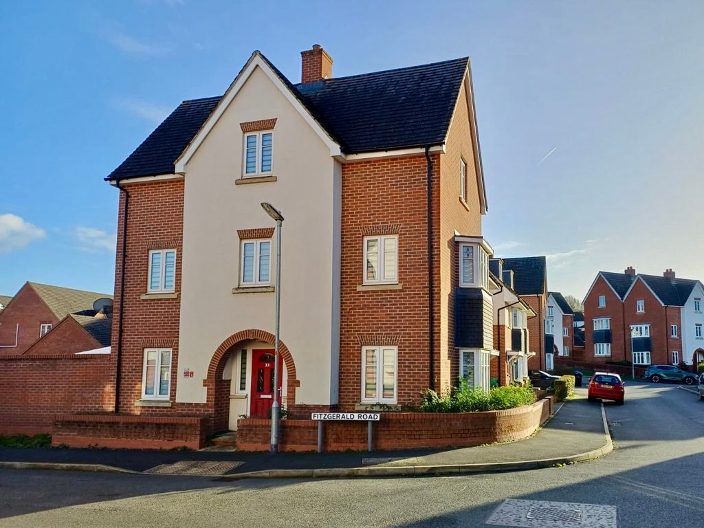 Property photo 1 of 14 Front