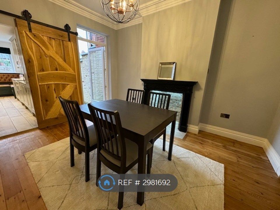 Property photo 1 of 33