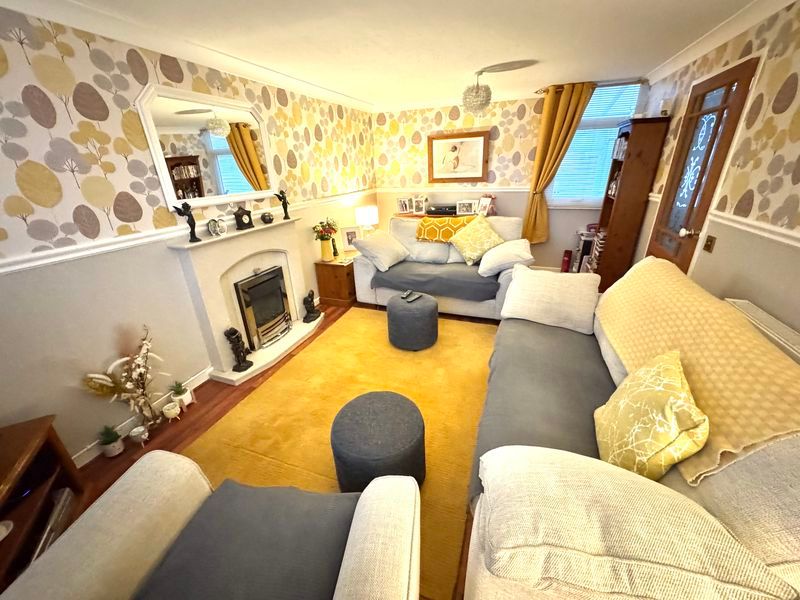 Property photo 2 of 15 Photo 4