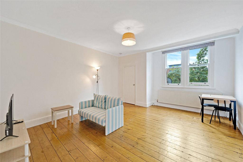 Property photo 2 of 9 Picture No. 07