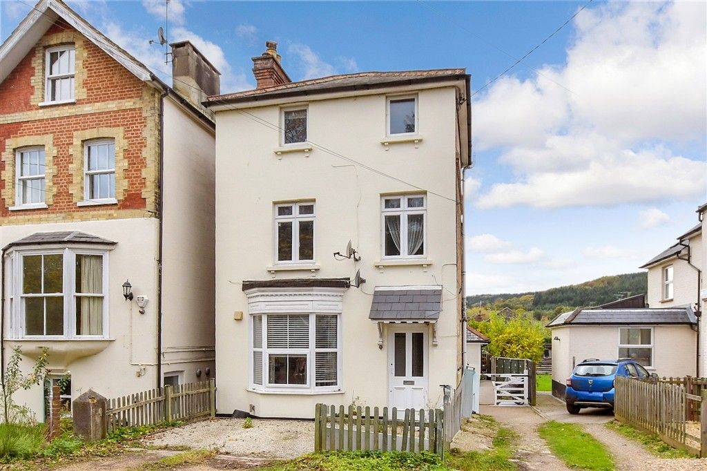 Property photo 3 of 8 Front (Web)