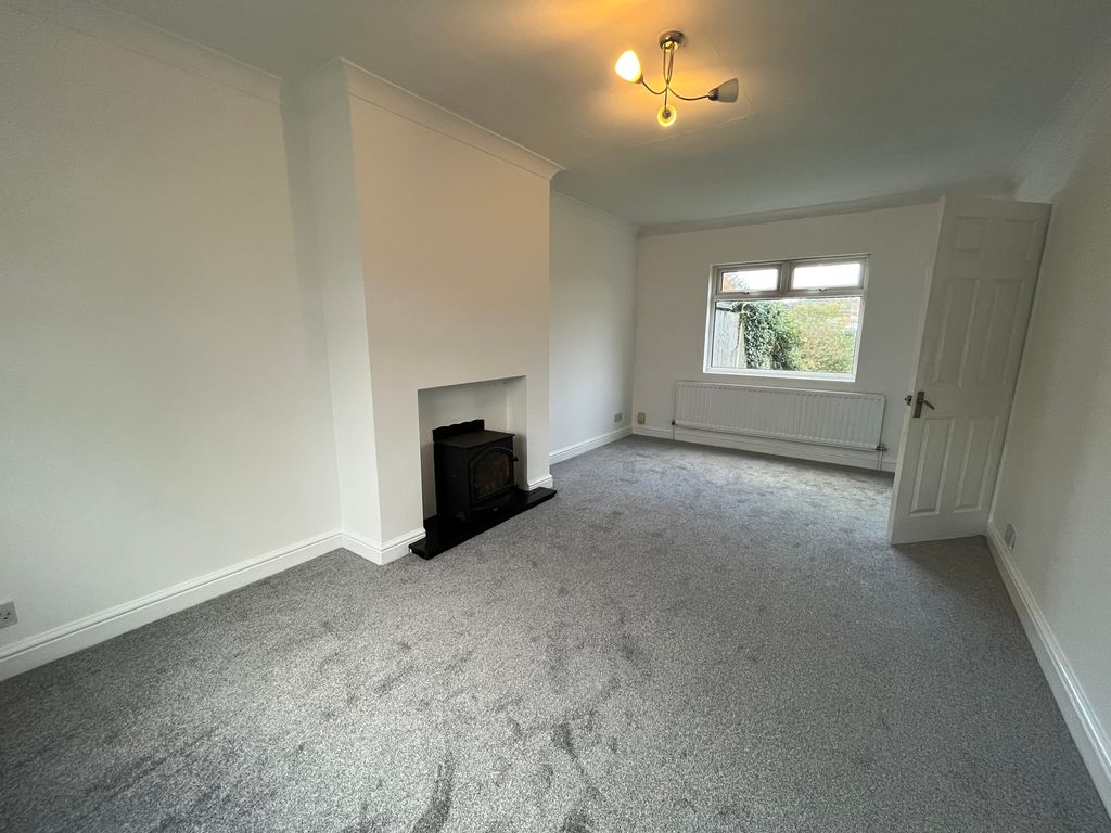 Property photo 2 of 12 Bedroom