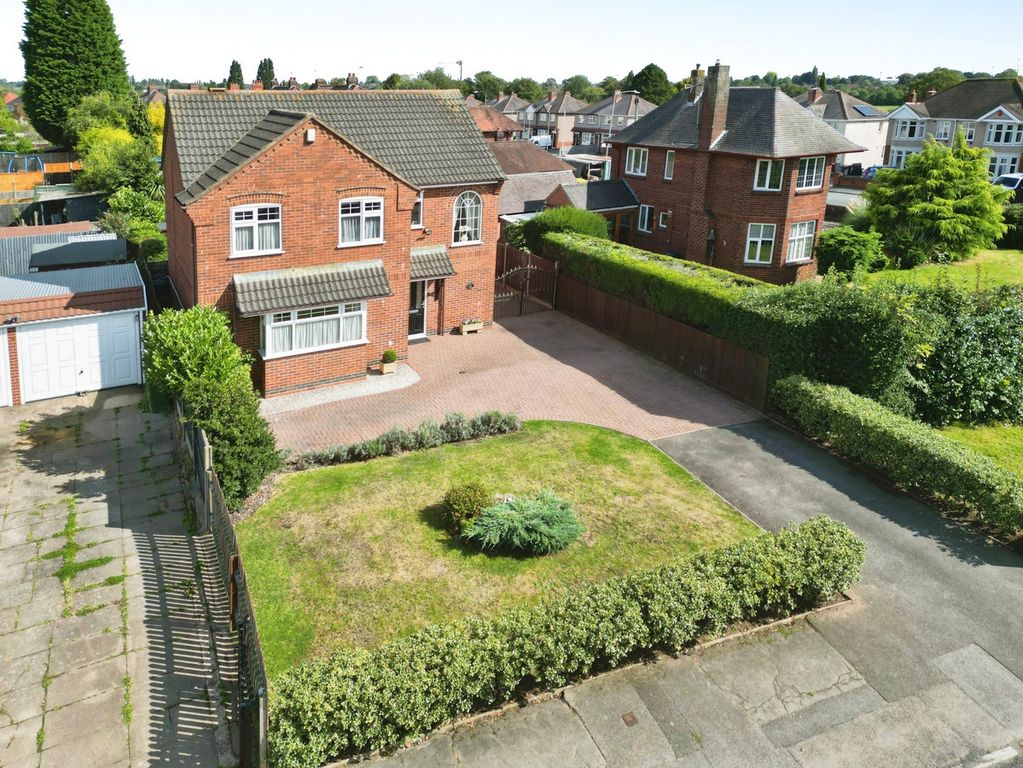 Property photo 2 of 25