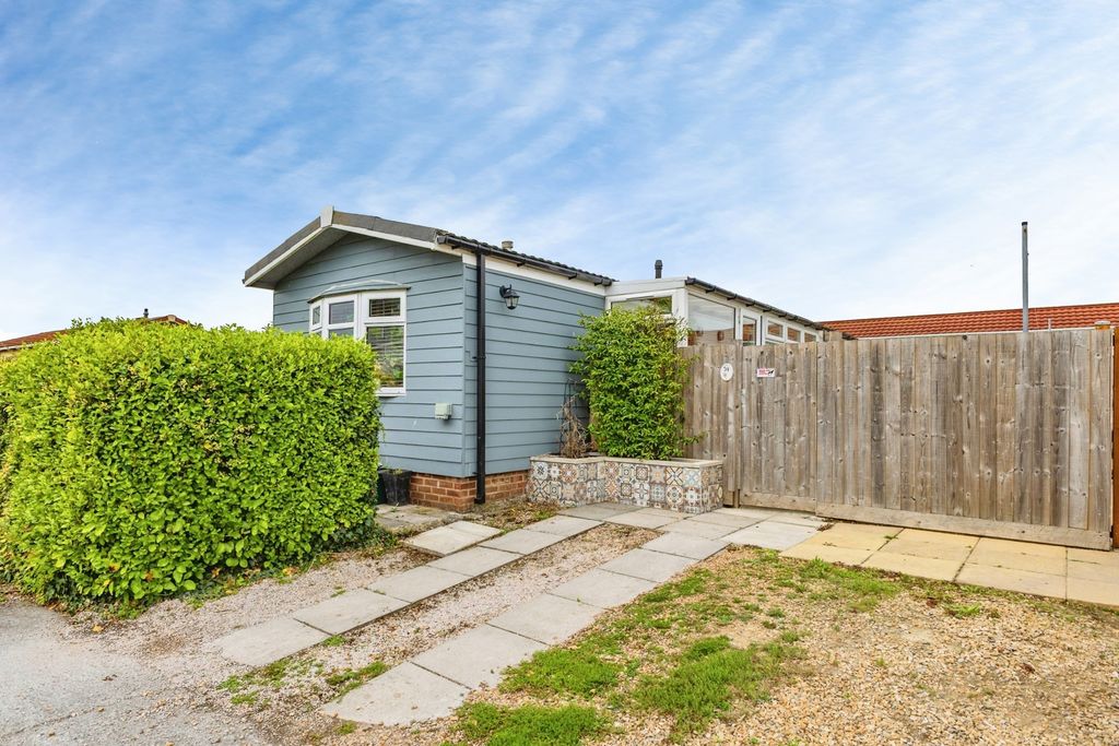 Property photo 1 of 22 Pbox-Img.Jpg