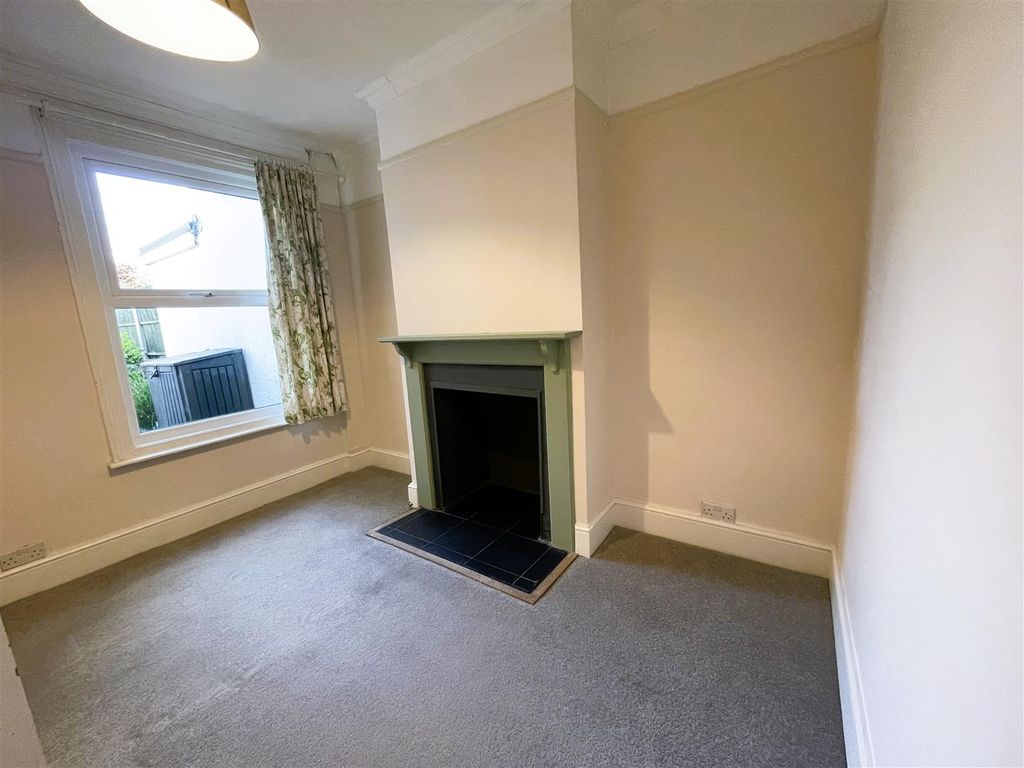 Property photo 3 of 9 Image00012.Jpeg