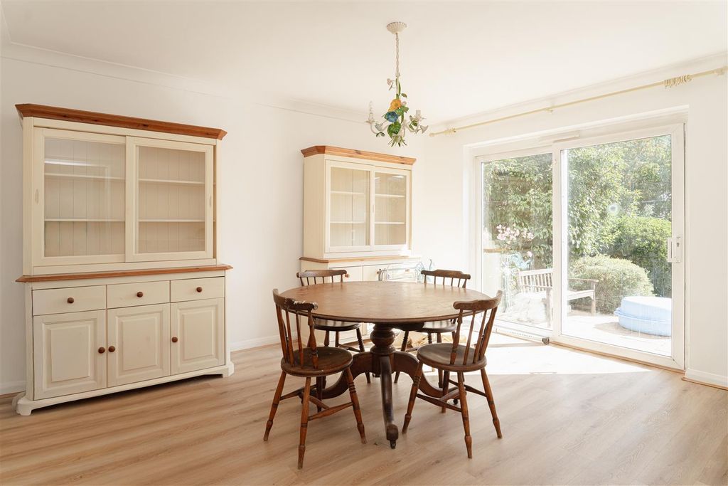 Property photo 3 of 18 1.Jpg