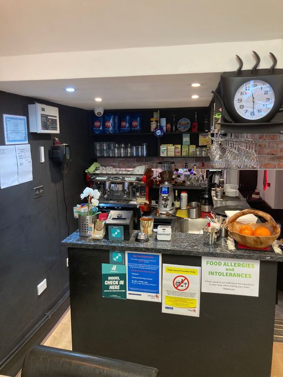 Property photo 3 of 10