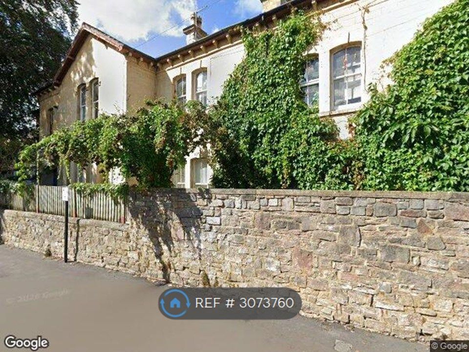 Property photo 1 of 3