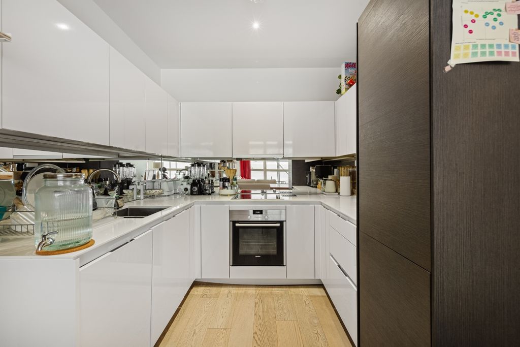 Property photo 3 of 9 094A9880