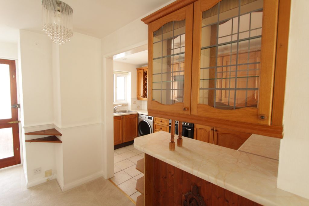 Property photo 3 of 15 Kitchen