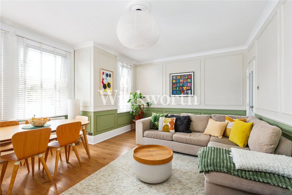 Property photo 1 of 16 Picture No. 04