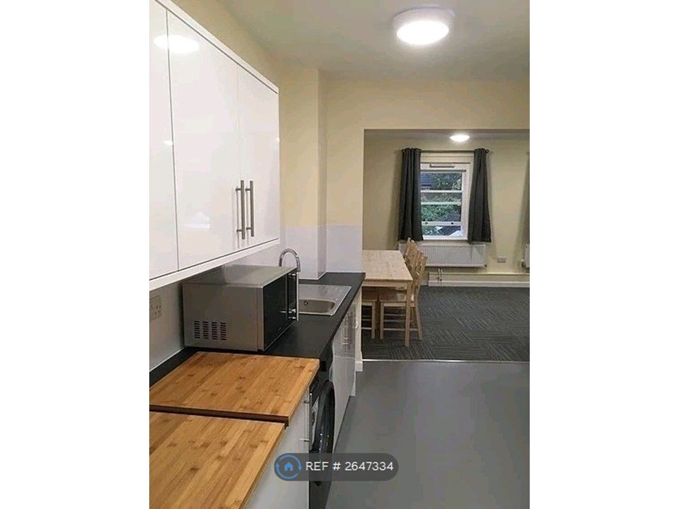 Property photo 3 of 3