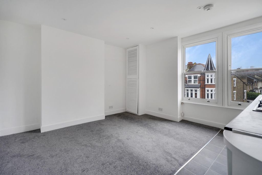 Property photo 1 of 8 Dsc02373-Dsc02375.Jpg