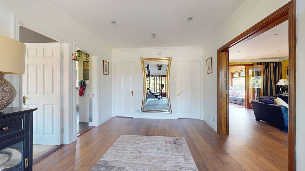 Property photo 3 of 47 Picture No. 03