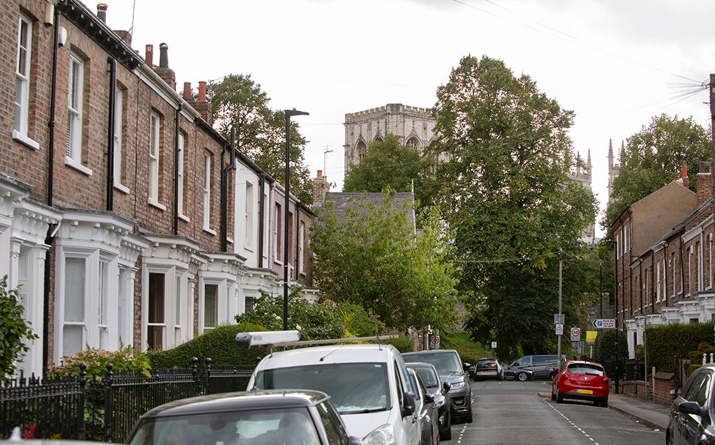 Property photo 2 of 13