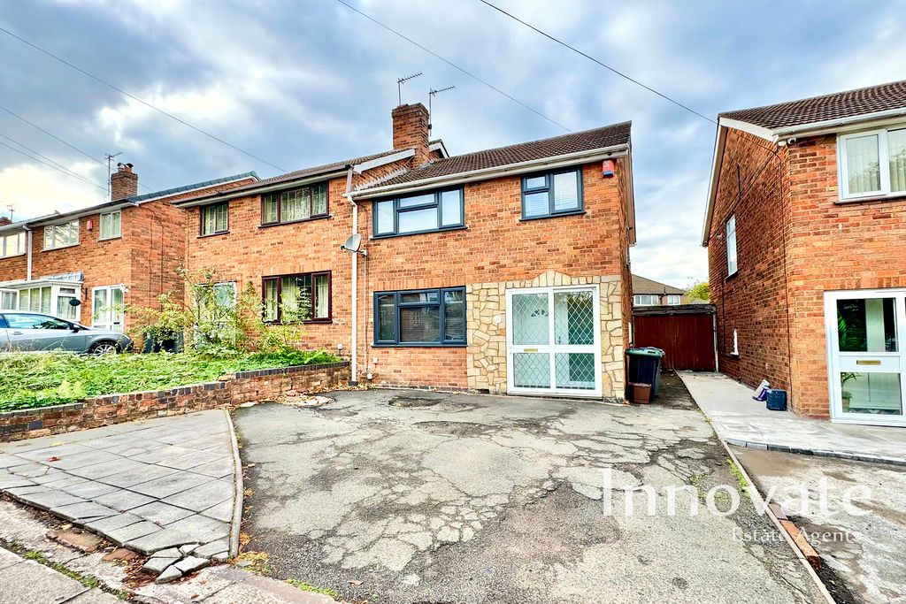 Property photo 1 of 13 Photo 13