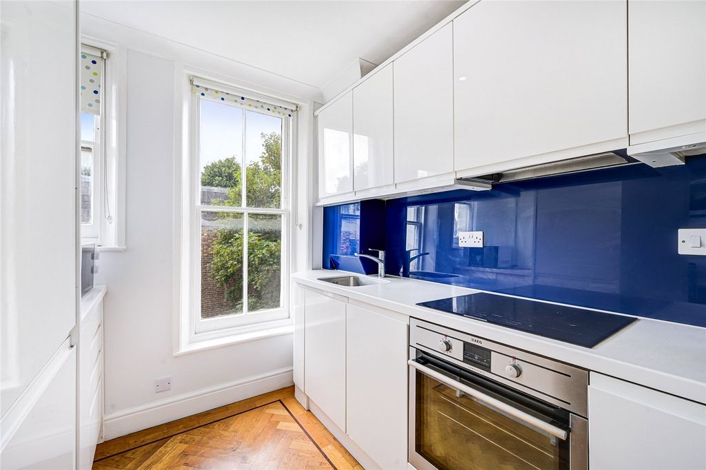 Property photo 2 of 9