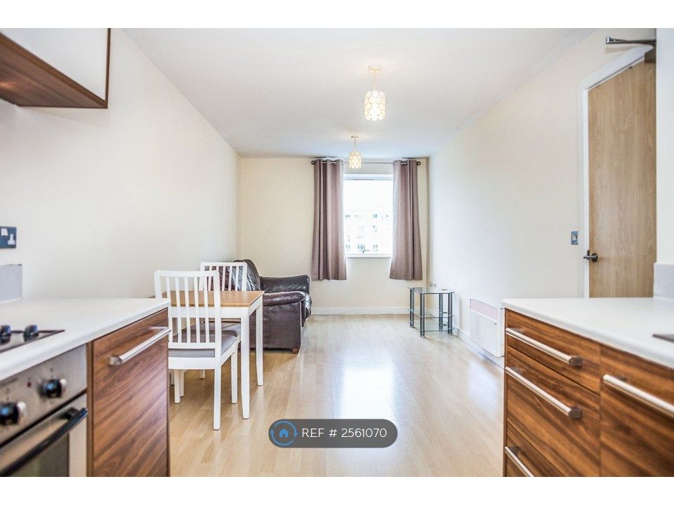 Property photo 2 of 6