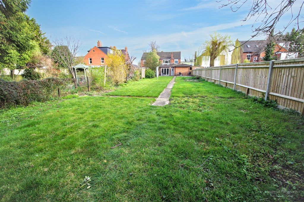 Property photo 2 of 21 Rear Garden