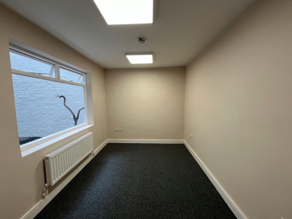 Property photo 3 of 5 20250904_111446289_Ios.Jpg