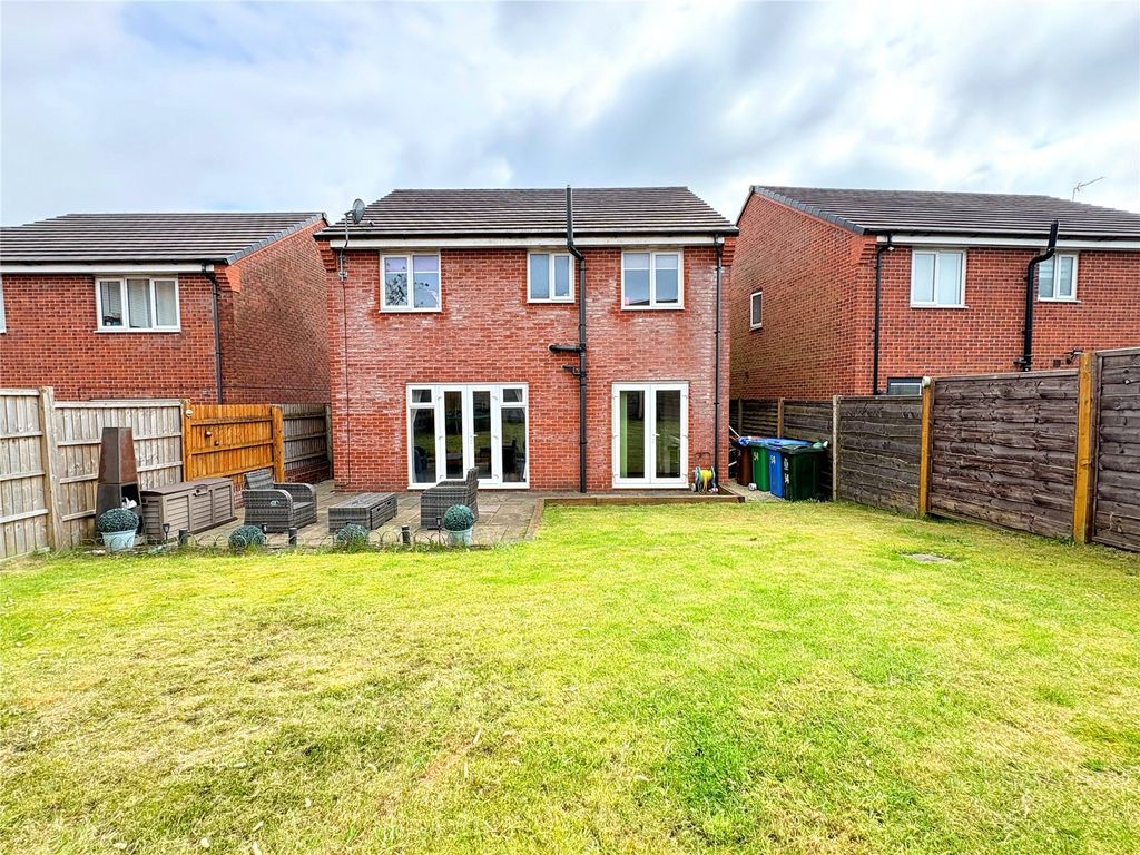 Property photo 2 of 27 Picture No. 60