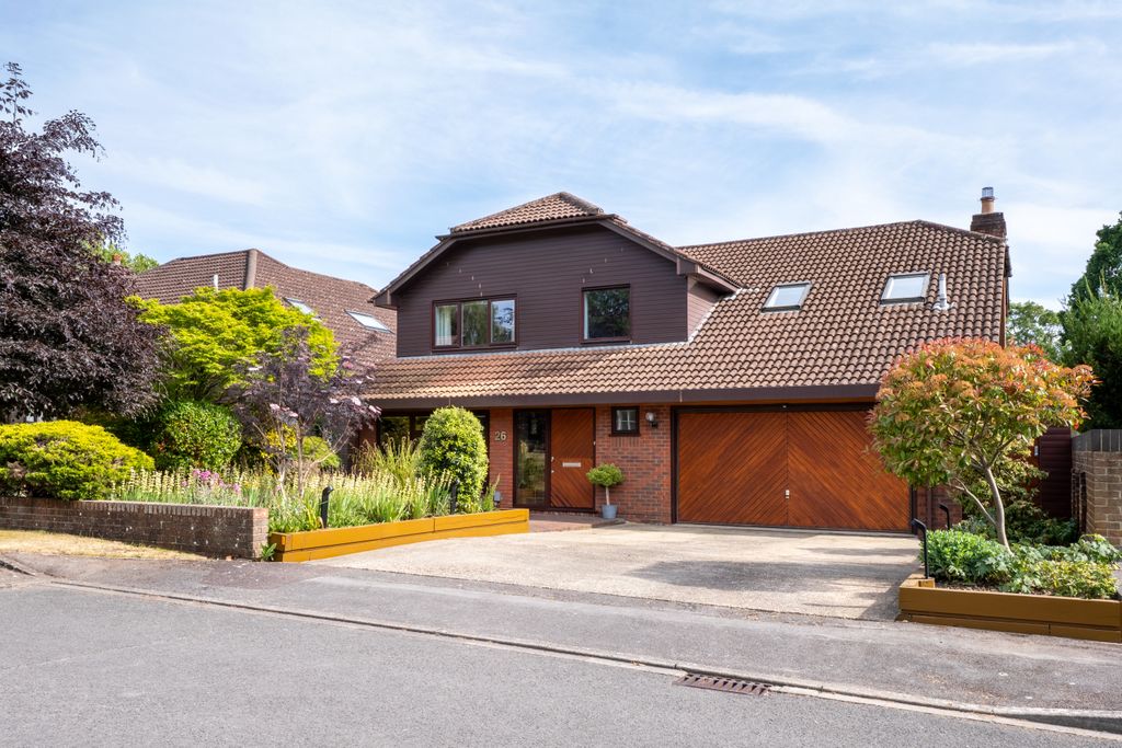 Property photo 1 of 30