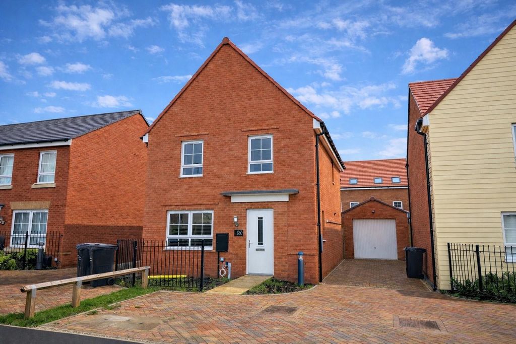 Property photo 1 of 12 Front.Jpg