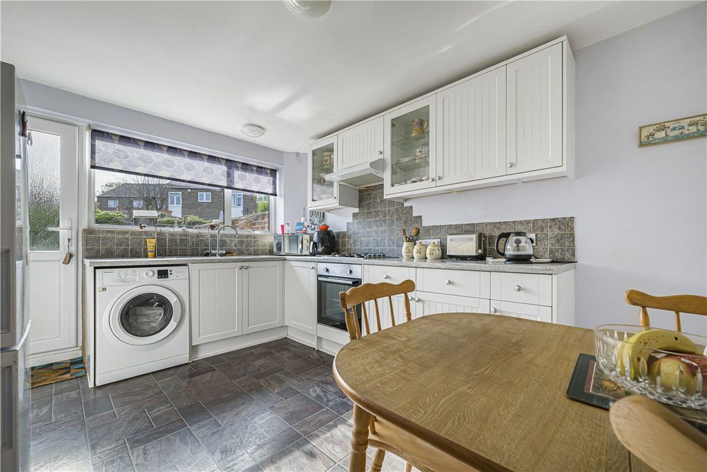 Property photo 2 of 21 Picture No. 09