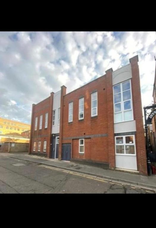 Property photo 1 of 5 College St.Jpg