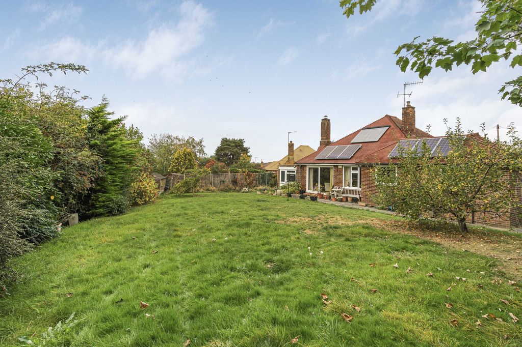 Property photo 2 of 13