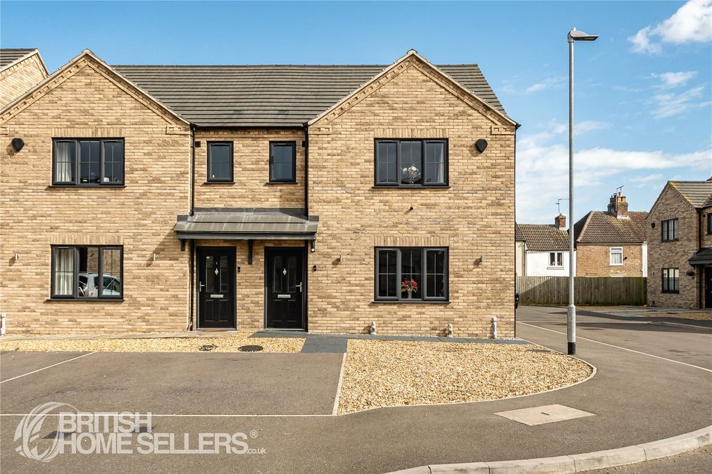 Property photo 1 of 23 Picture No. 18