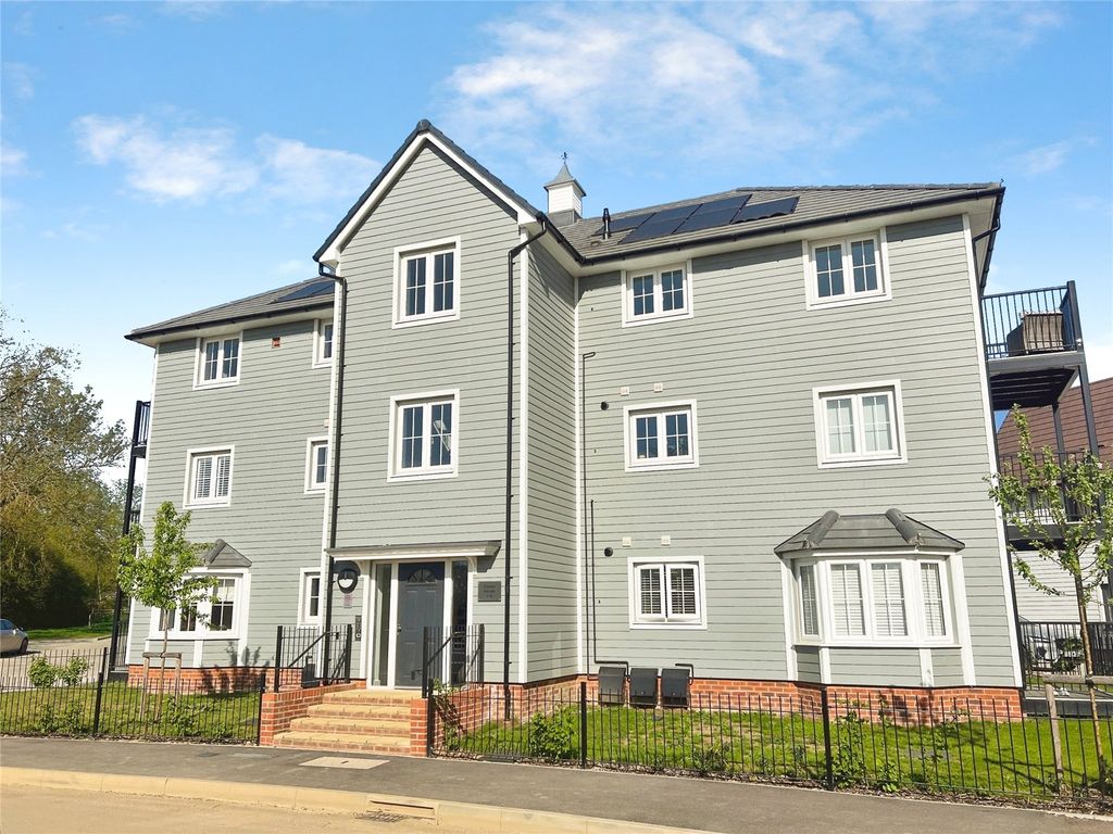 Property photo 1 of 14 Picture No. 16