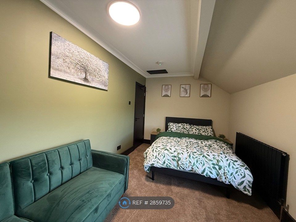 Property photo 2 of 30