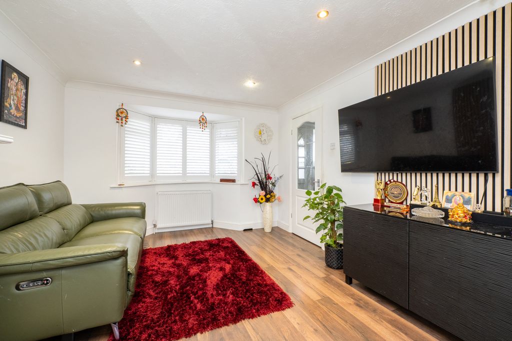 Property photo 3 of 14 Picture No. 08