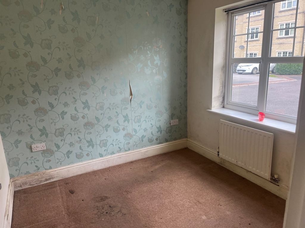 Property photo 3 of 5