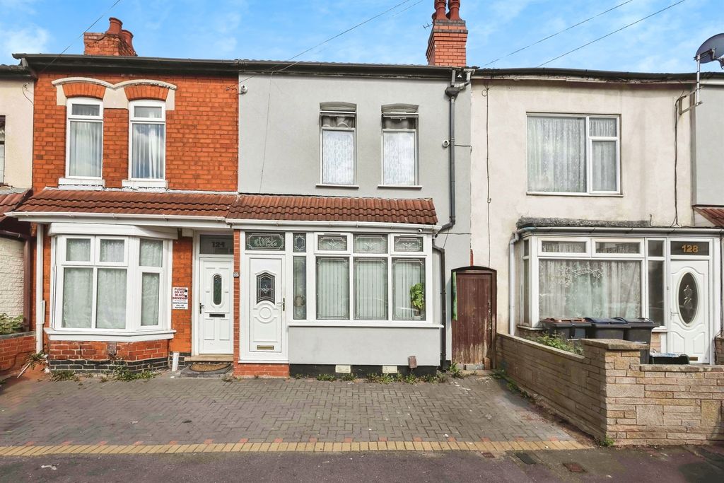 Property photo 1 of 17