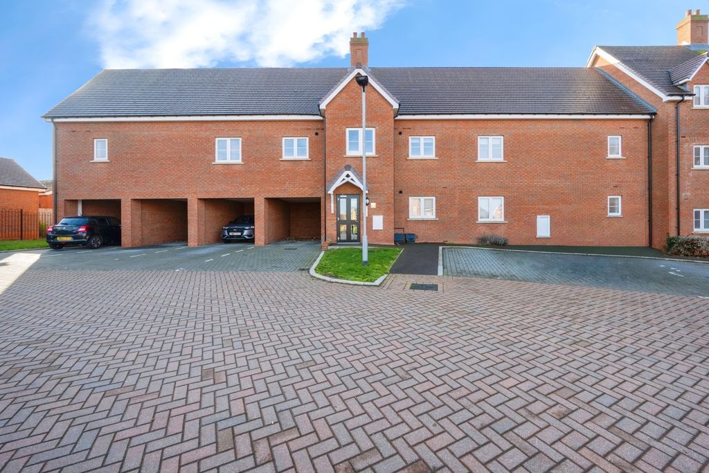 Property photo 1 of 20 Pbox-Img.Jpg