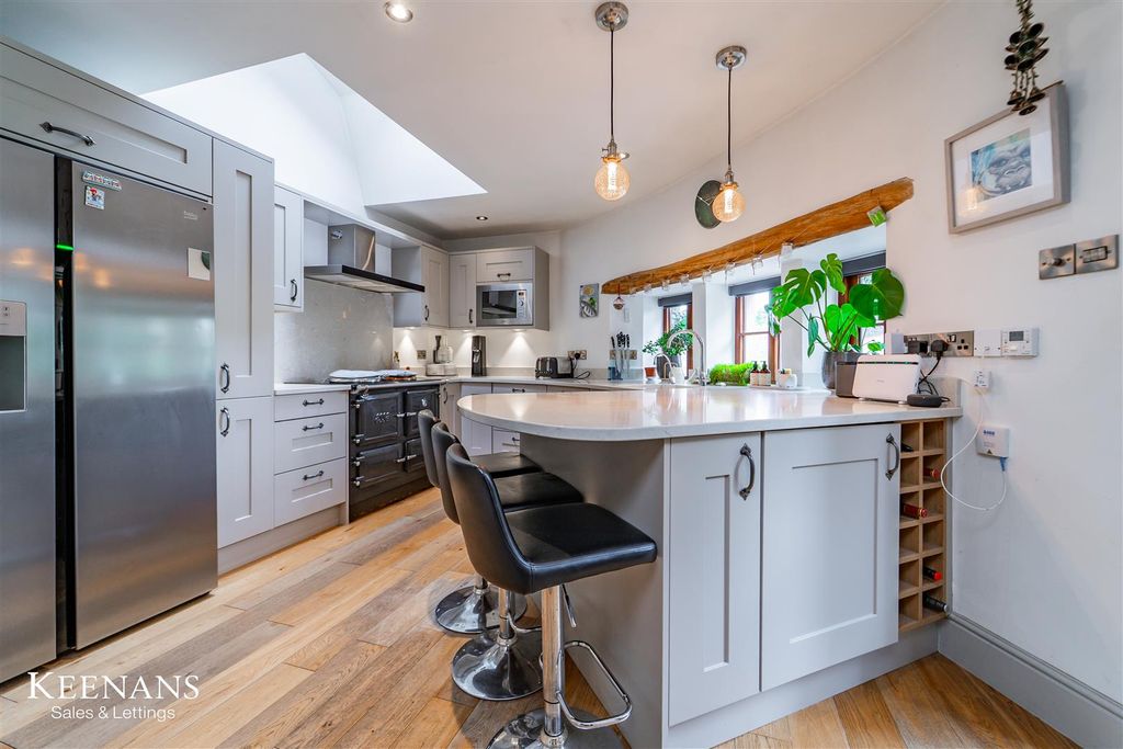 Property photo 3 of 67 3.Jpg