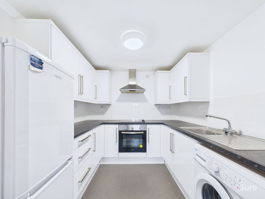 Property photo 3 of 5