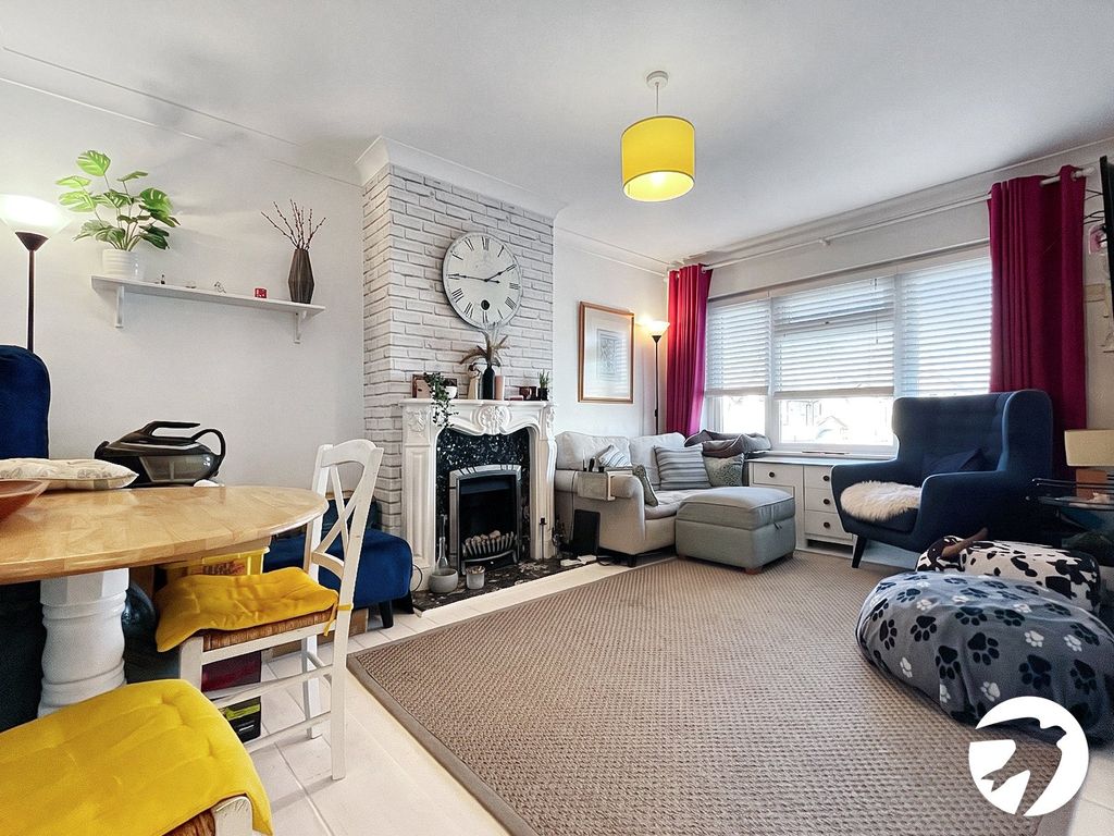 Property photo 3 of 10 Picture No. 05