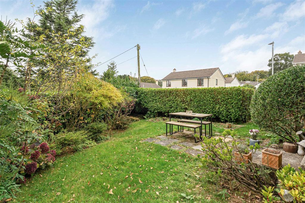 Property photo 3 of 26