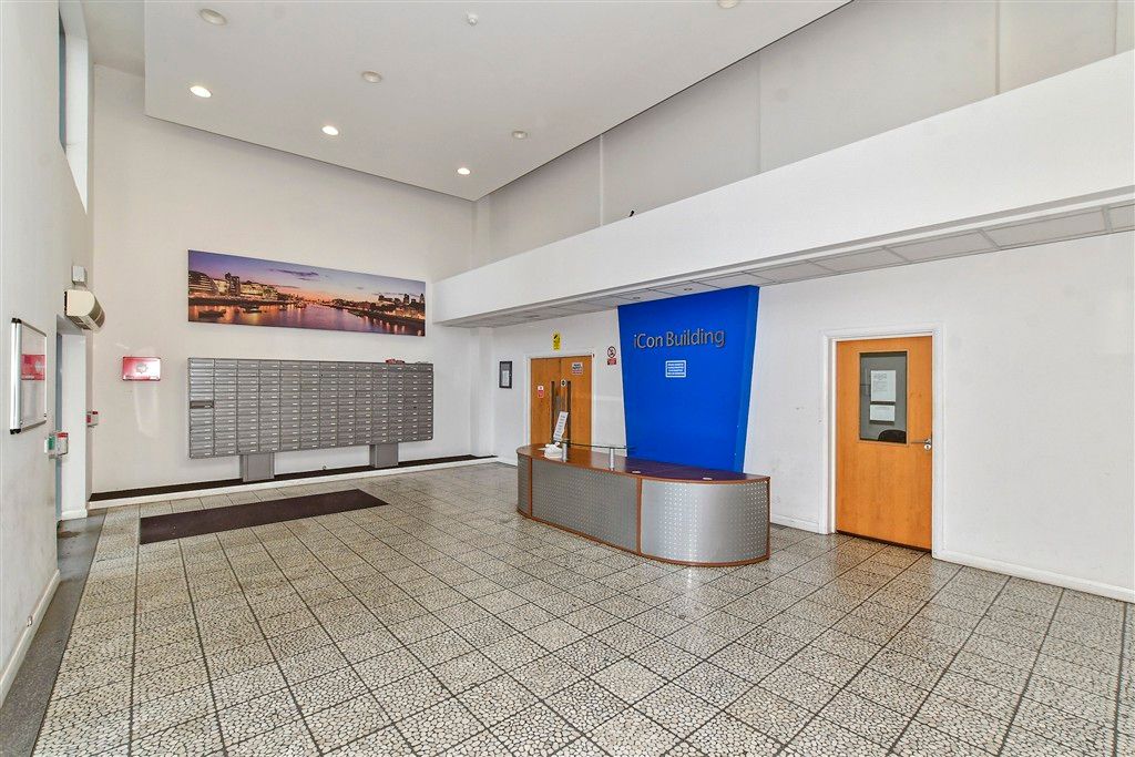 Property photo 2 of 5 External Feature